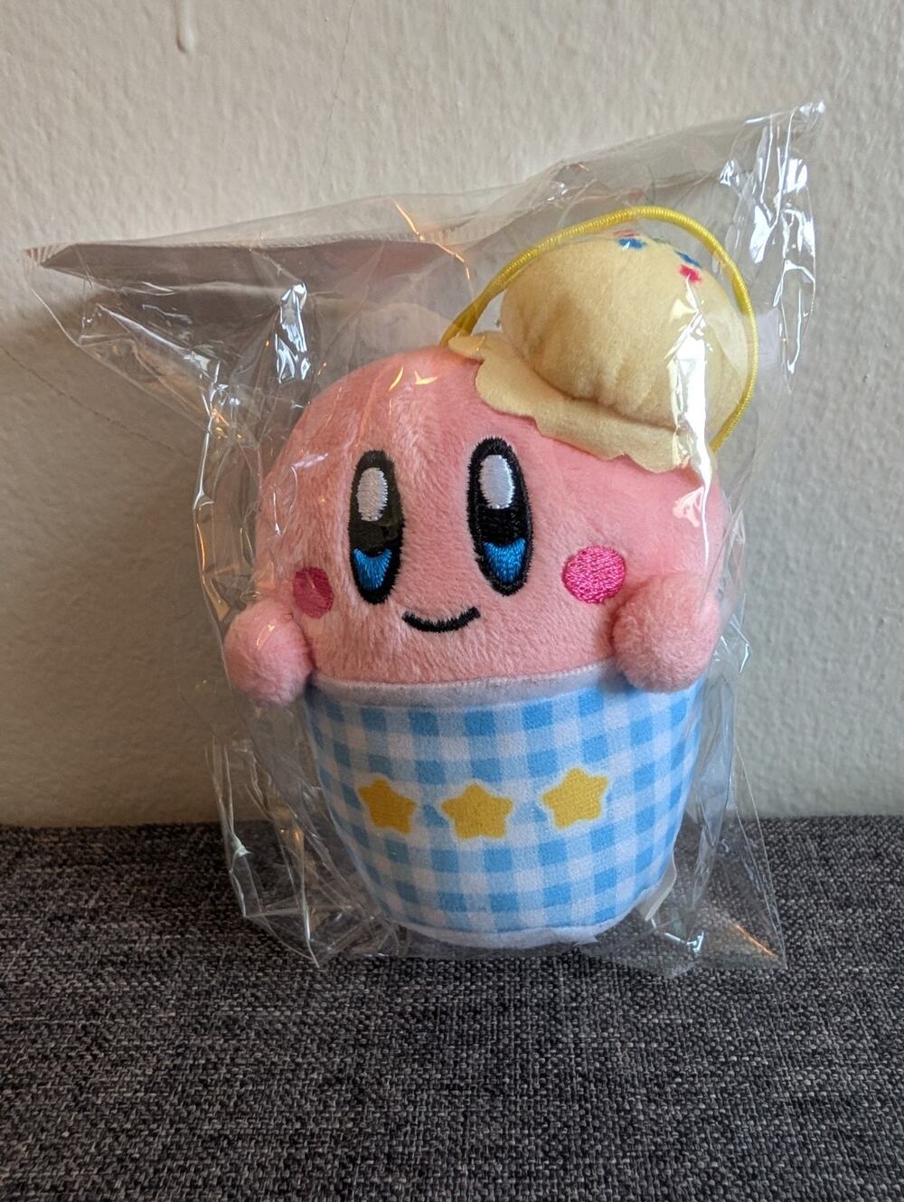 Kirby Ice Cream Cup Small Plush Keychain Furyu BNWT US Seller